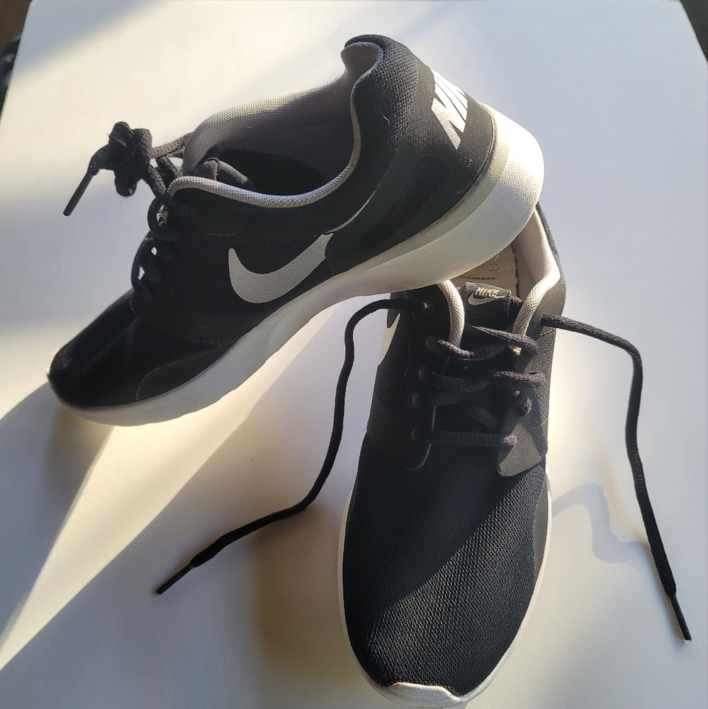 Nike Roshe Women's Running Shoe